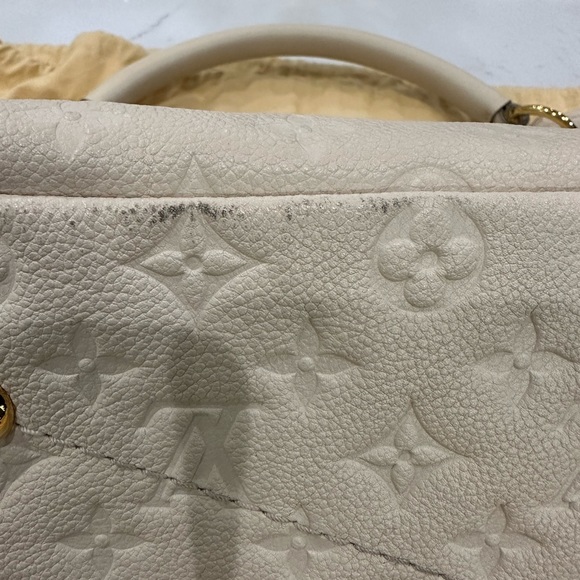 Louis Vuitton Artsy Empreinte in Neige - Picture 7 of 13